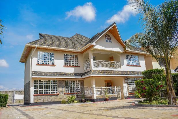 Furnished 3bdrm Mansion in Elgonview for rent