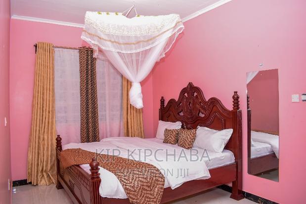 Furnished 3bdrm Mansion in Elgonview for rent