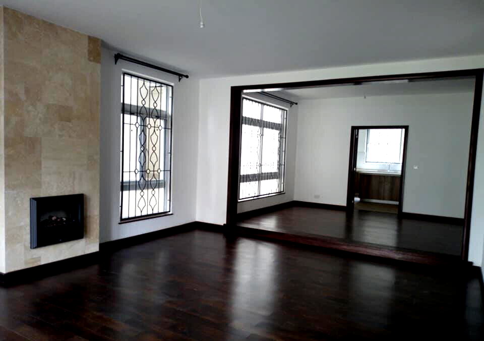 3-Level 5-Ensuite Townhouse with Office & Library - Lavington