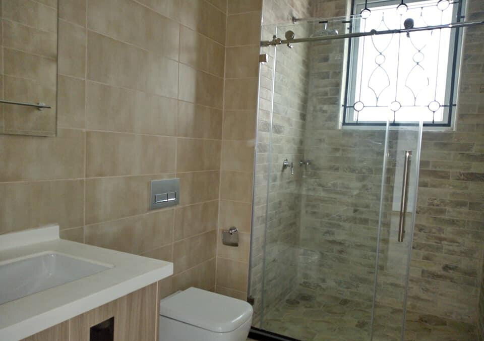 3-Level 5-Ensuite Townhouse with Office & Library - Lavington
