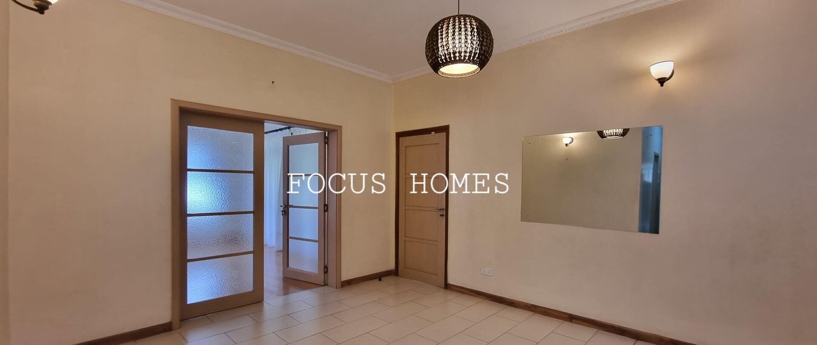 5-Ensuite Townhouse with Sauna & Jacuzzi - Lavington