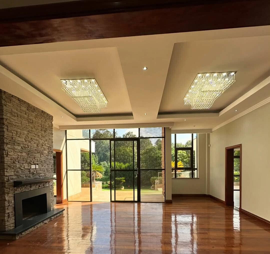 Half-Acre Villa with Pool & Staff Quarters – Karen