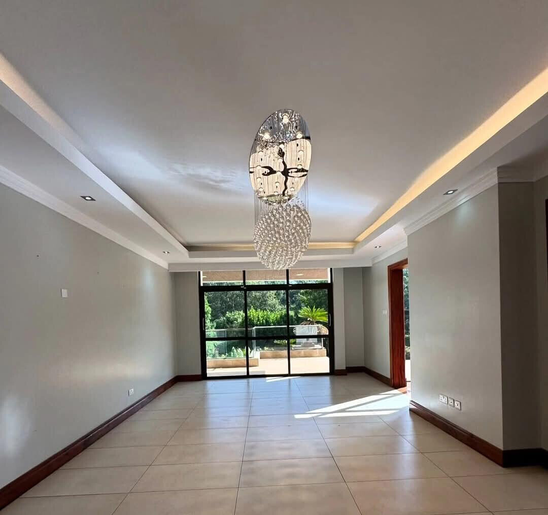 Half-Acre Villa with Pool & Staff Quarters – Karen