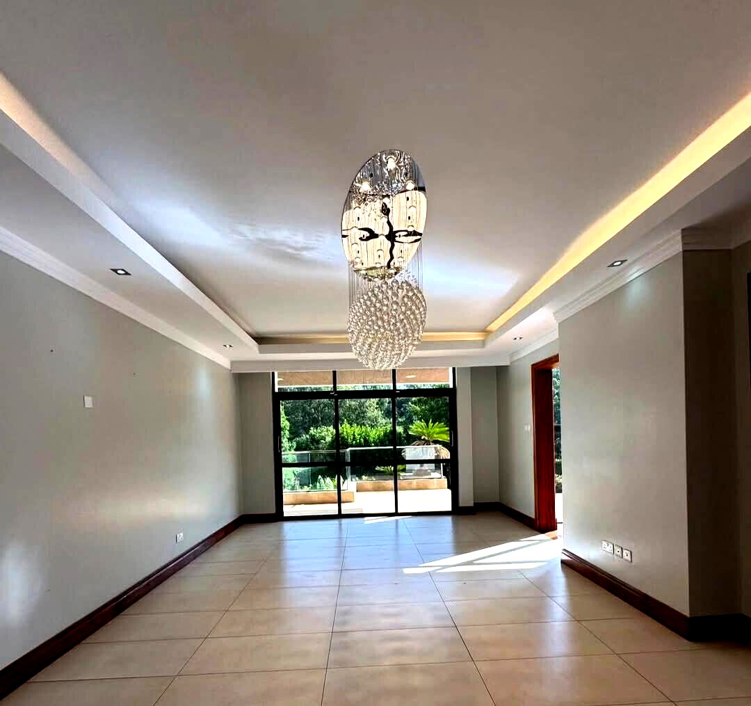 Half-Acre Villa with Pool & Staff Quarters – Karen