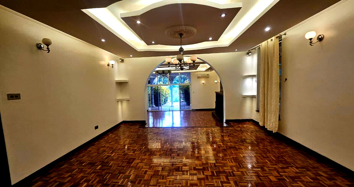 Half Acre 4BR Haven at KSh 550K