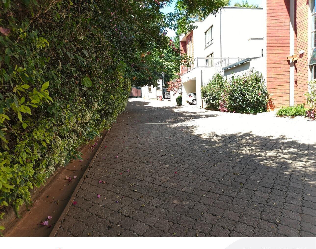 Tranquil 5-Bed Triplex Townhouse with Generator - Lavington
