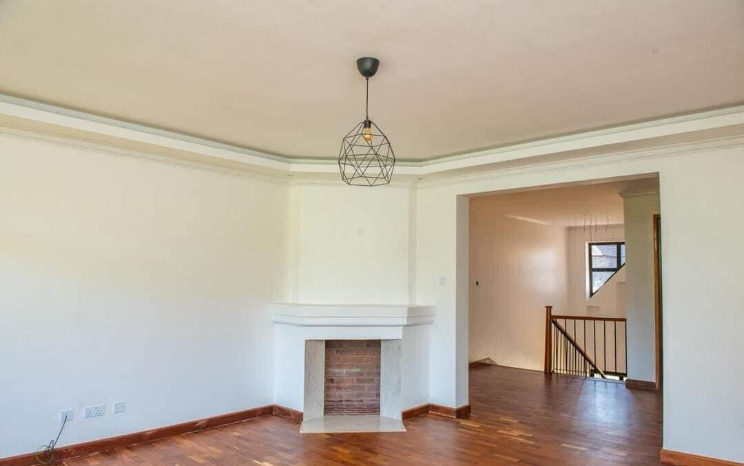 4-Ensuite Villa with Fireplaces & Study – Karen Gated Community