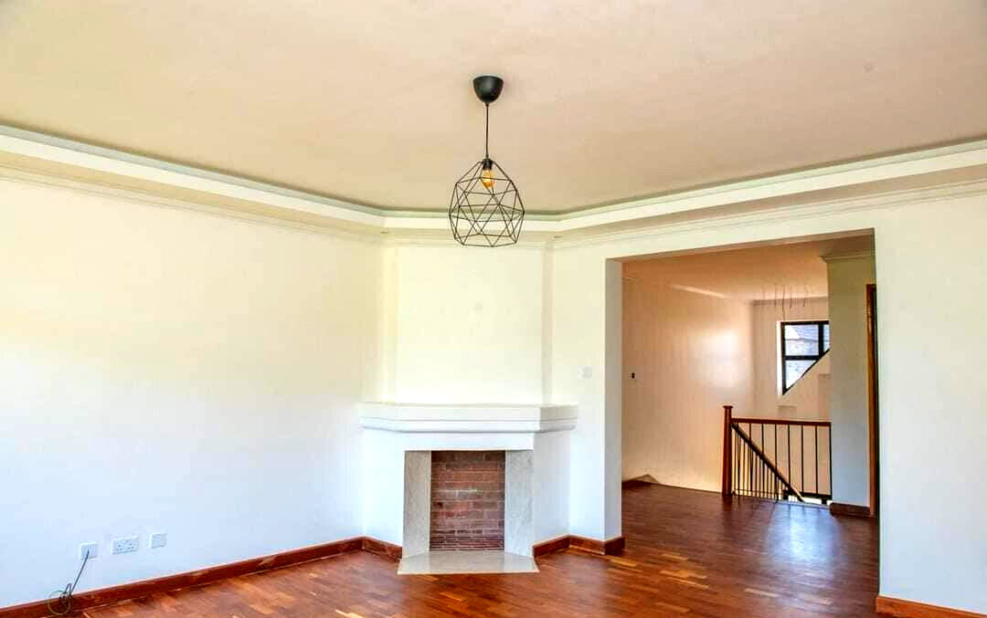 4-Ensuite Villa with Fireplaces & Study – Karen Gated Community