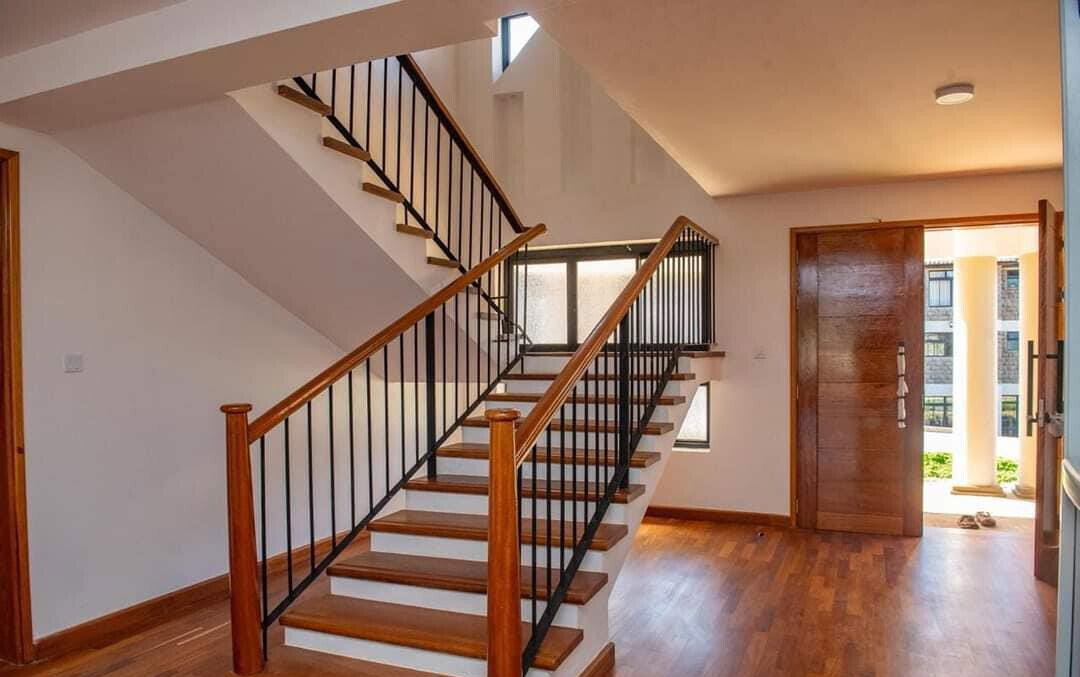 4-Ensuite Villa with Fireplaces & Study – Karen Gated Community