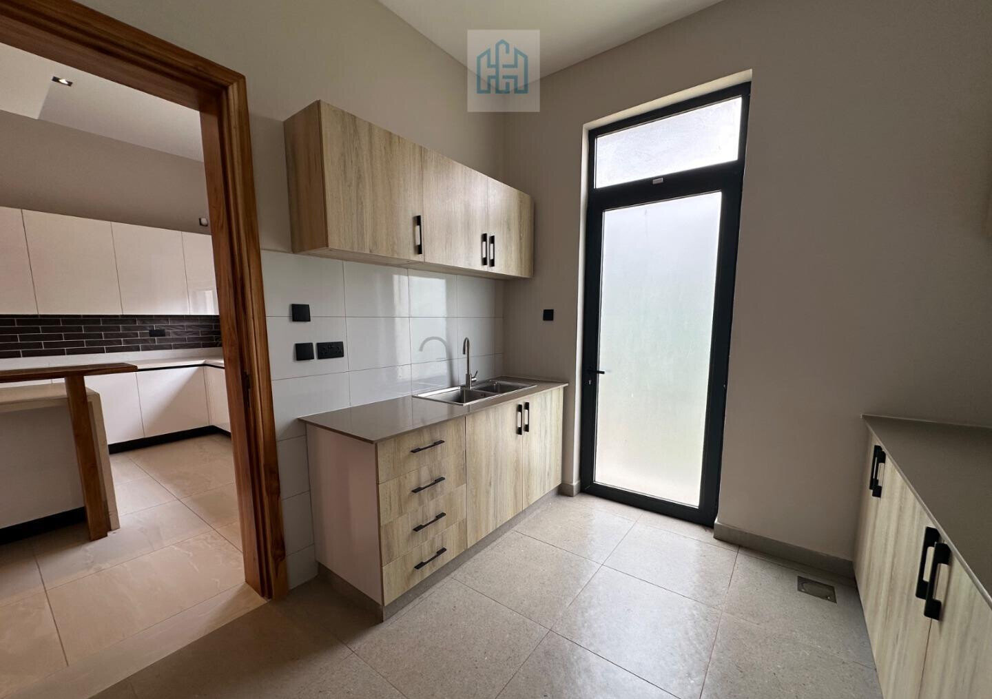1.9 Acre Townhouse in Loresho