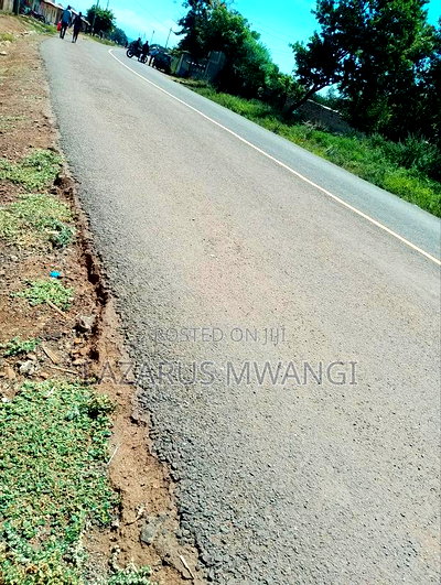 3 Acres Touching Tana River Near Makutano - Image 9