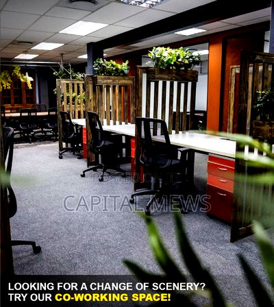 Ofisi Kofisi With Leather Chairs - Image 3