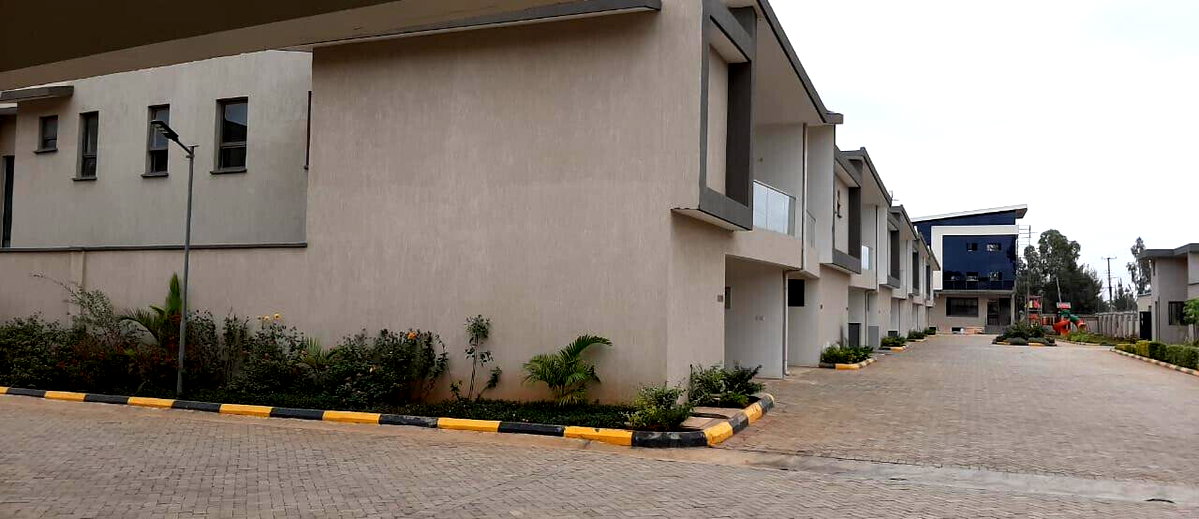 5 En-Suite Bedrooms with DSQ & Private Garden - Syokimau