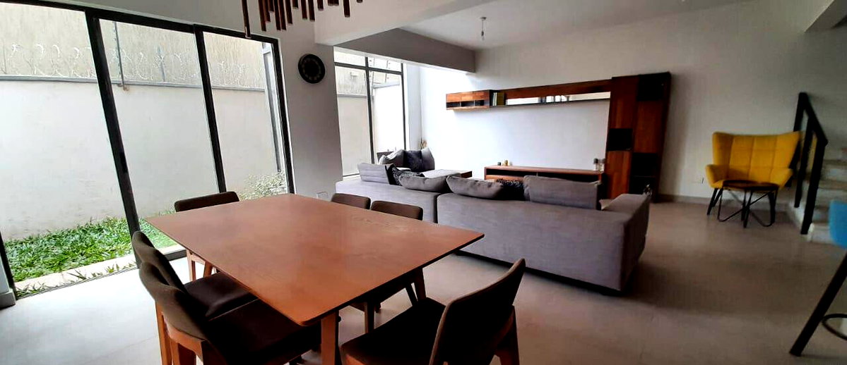 5 En-Suite Bedrooms with DSQ & Private Garden - Syokimau