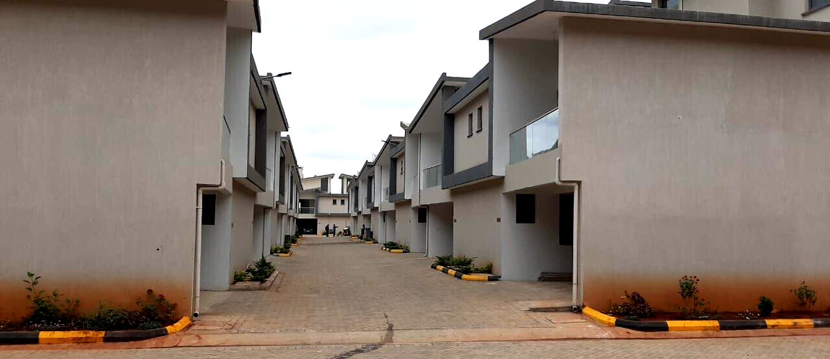 5 En-Suite Bedrooms with DSQ & Private Garden - Syokimau