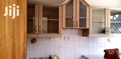 5bdrm Apartment in Nairobi West for Sale - Image 3