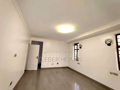 4bdrm Townhouse/Terrace in Ondiri, Kikuyu for sale - Image 7