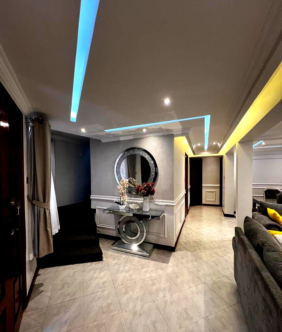 5-Ensuite Maisonette with DSQ & 4 Water Tanks - Lavington
