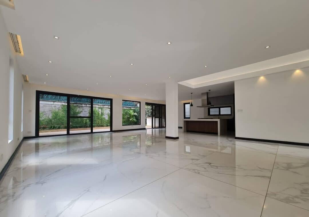 Renovated 4-Bed Villa with 2 DSQ on Peponi Road - Westlands