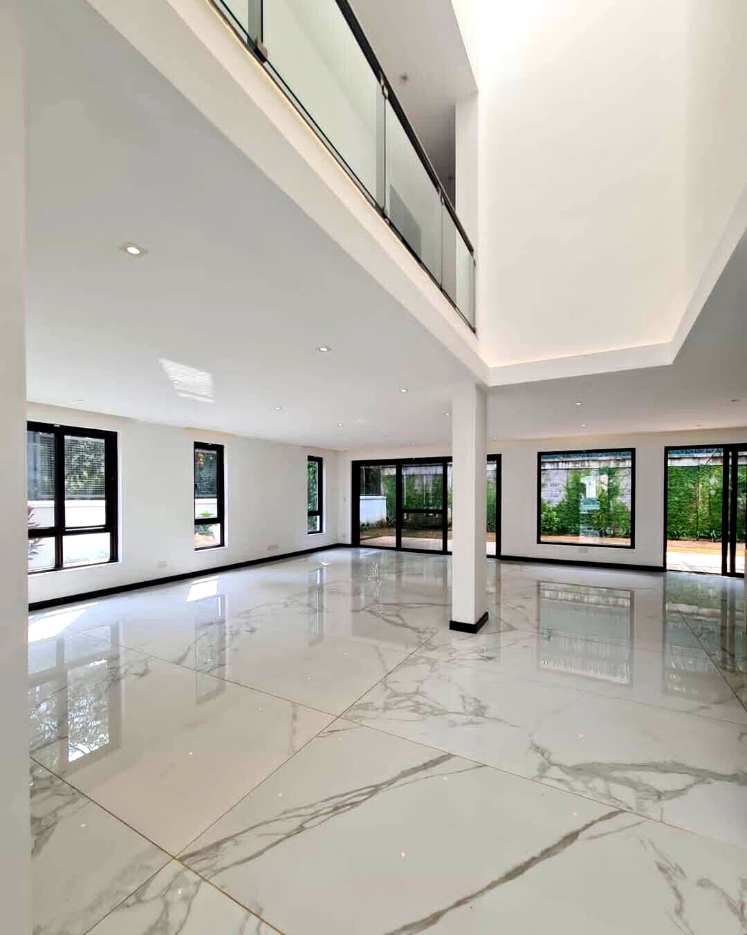 Renovated 4-Bed Villa with 2 DSQ on Peponi Road - Westlands