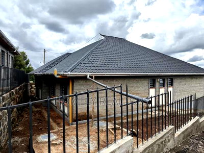 3bdrm Bungalow in A Scenic Estate, Ngong for sale - Image 6