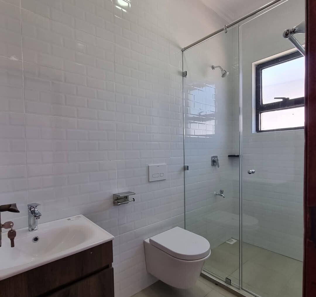 4BR All-Ensuite Townhouse with Guest Room & Ngong Hills Views - Kibiku