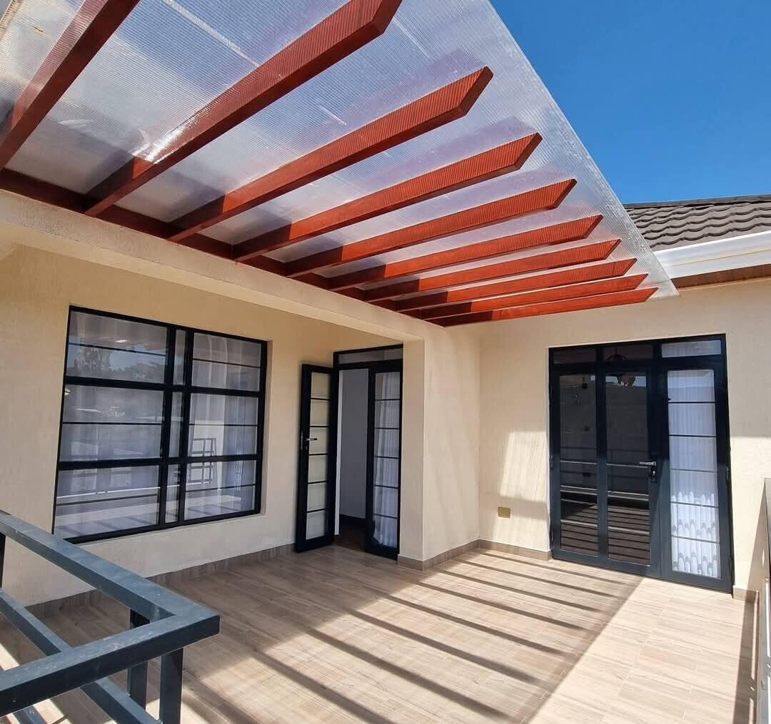 4BR All-Ensuite Townhouse with Guest Room & Ngong Hills Views - Kibiku