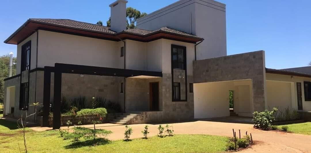 5-Bedroom Townhouse with Gym & Open Living – Karen