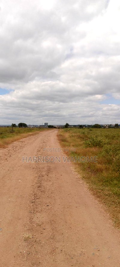 200 Acres at 4.5M Per Acre. 2kms From Umma University. - Image 1