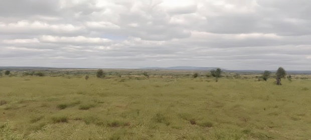200 Acres at 4.5M Per Acre. 2kms From Umma University.