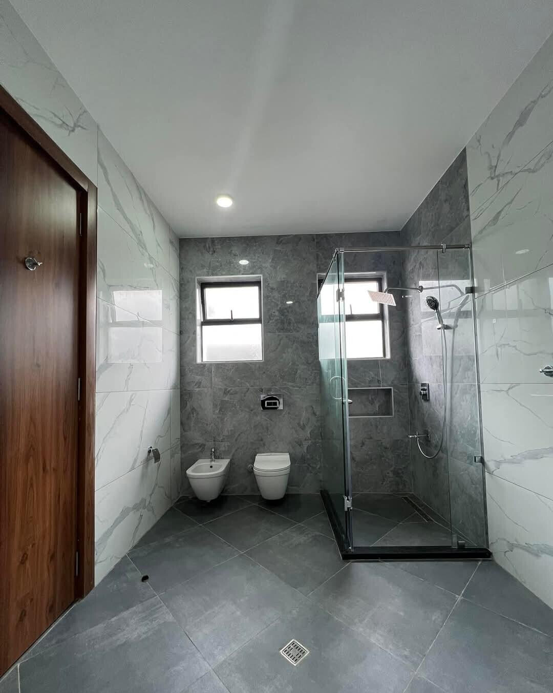 5-Ensuite Villa with Solar & Borehole - Lavington Gated 8