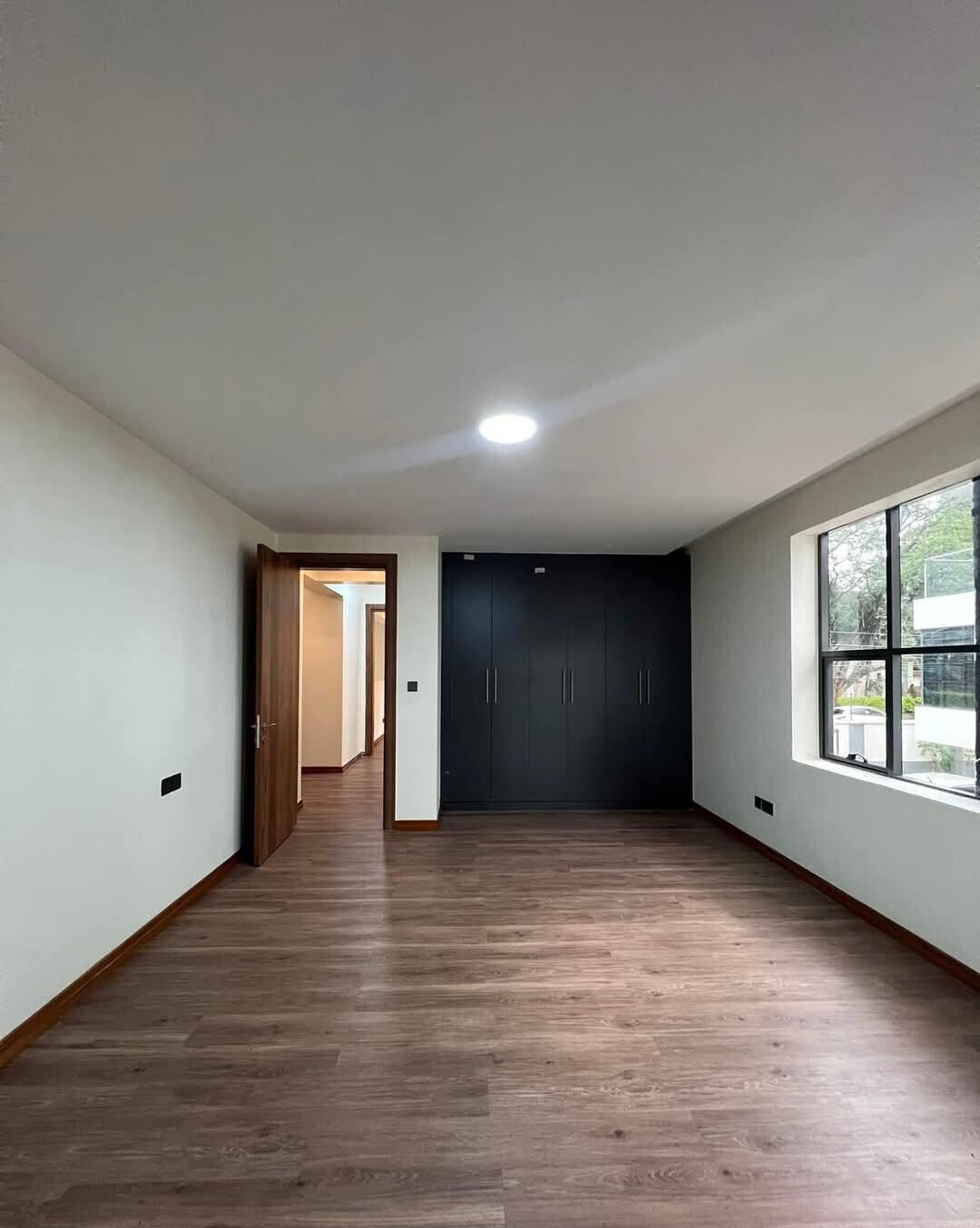 5-Ensuite Villa with Solar & Borehole - Lavington Gated 8