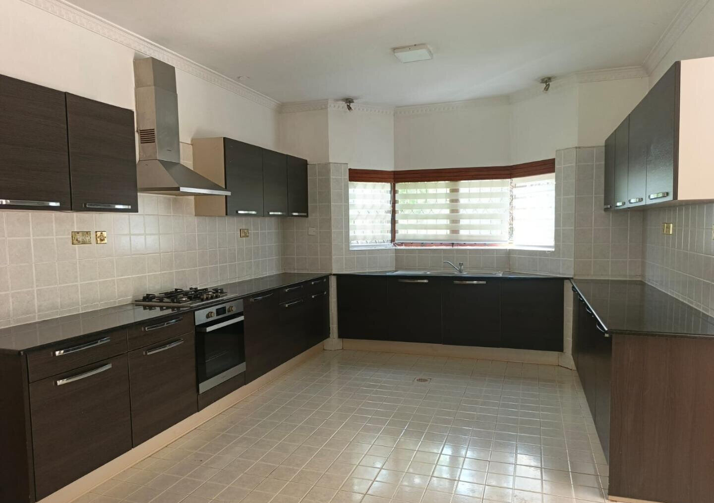 5BR Townhouse with DSQ & Study in Secure Runda Estate