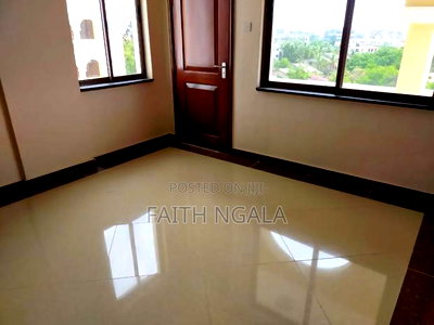 3bdrm Apartment in Nyali for sale - Image 10
