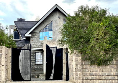Garden Plot with Parking at KSh 28M