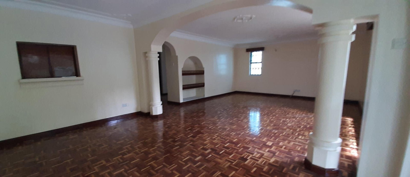 4-Ensuite Townhouse with Attic & Terrace - Lavington