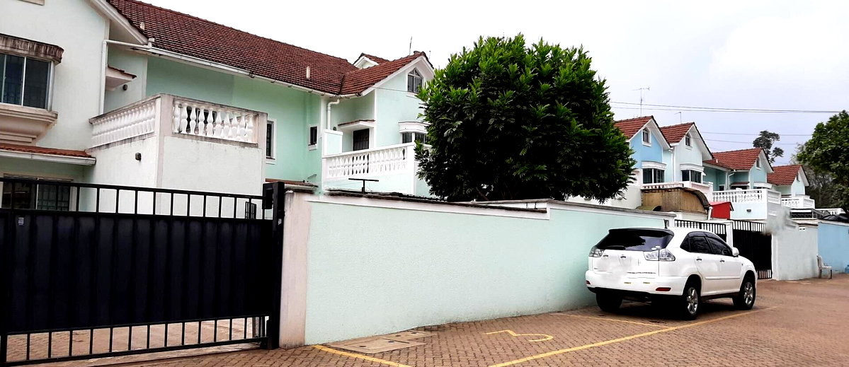 4-Ensuite Townhouse with Attic & Terrace - Lavington