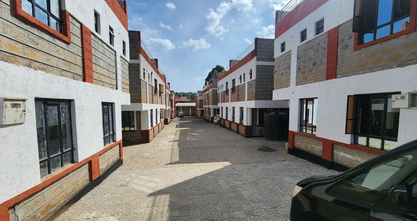 New 3BR Twin Mansion with Rooftop Terrace - Rimpa, Rongai