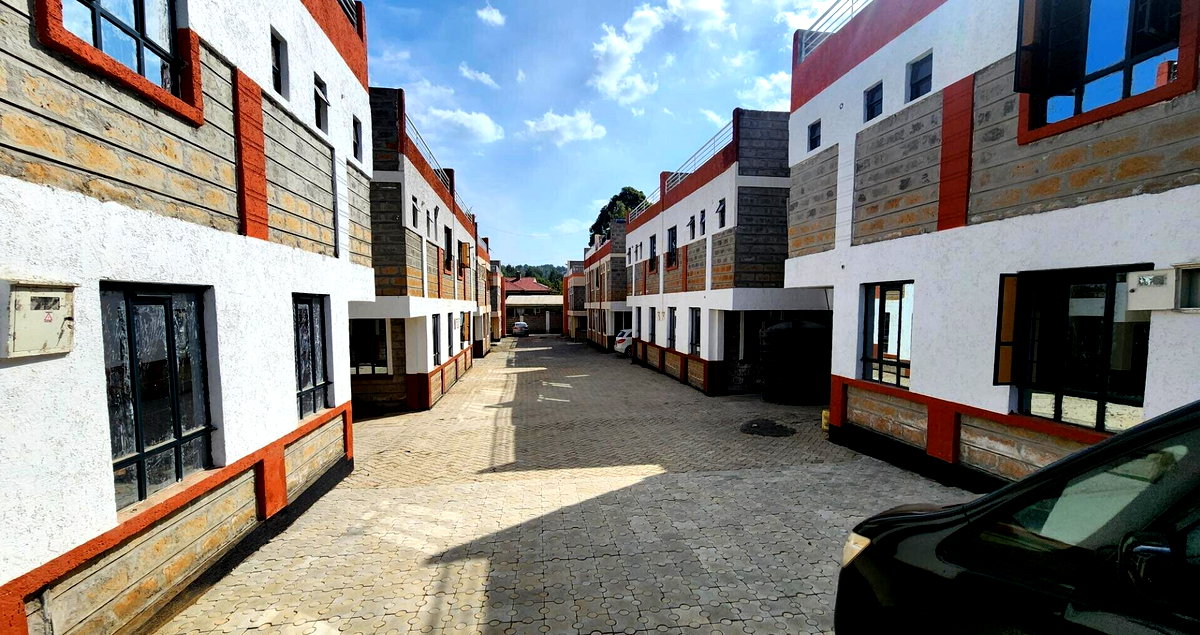 New 3BR Twin Mansion with Rooftop Terrace - Rimpa, Rongai
