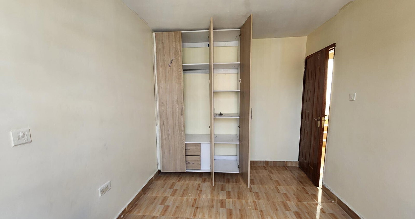 New 3BR Twin Mansion with Rooftop Terrace - Rimpa, Rongai