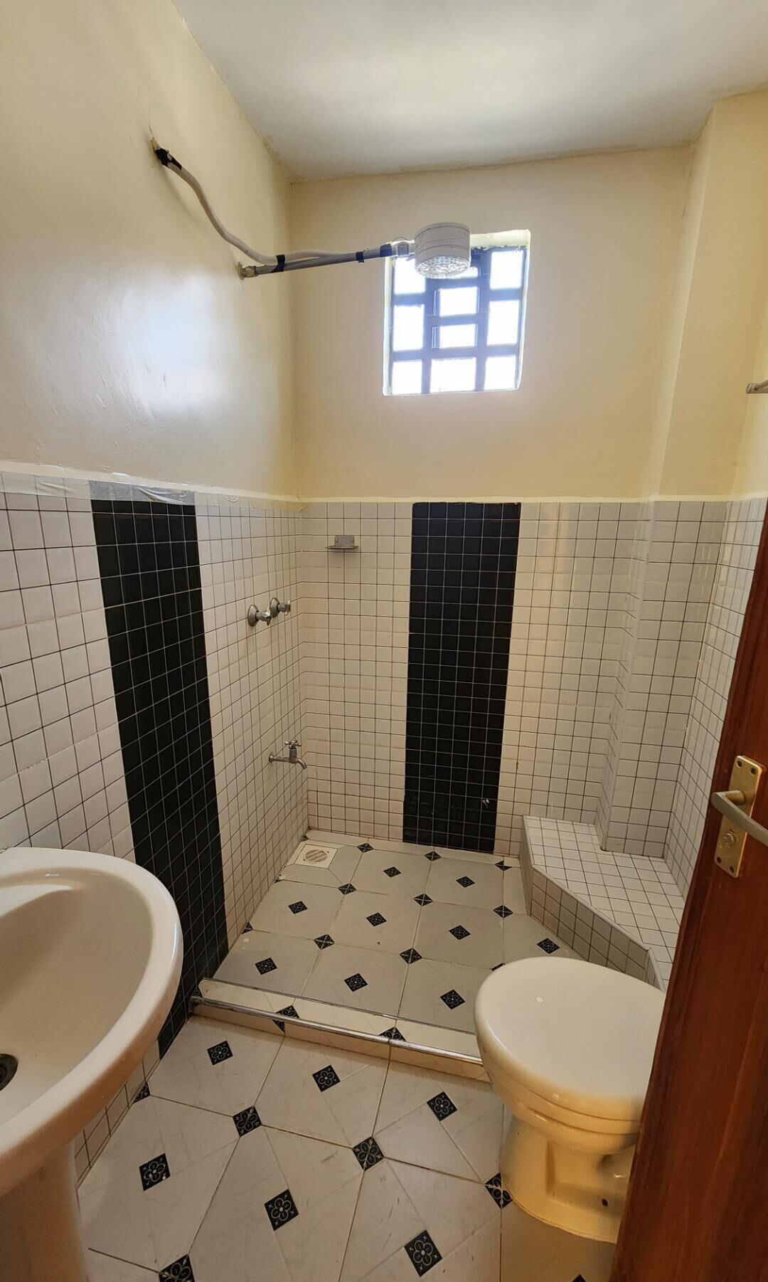 New 3BR Twin Mansion with Rooftop Terrace - Rimpa, Rongai
