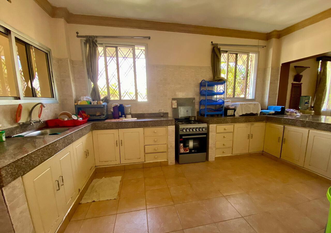4-Bedroom Townhouse in a 4-Unit Compound on Links Road - Nyali