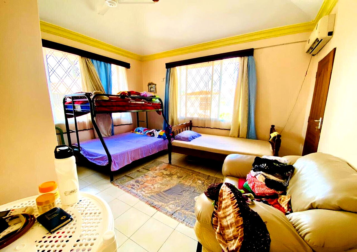 4-Bedroom Townhouse in a 4-Unit Compound on Links Road - Nyali