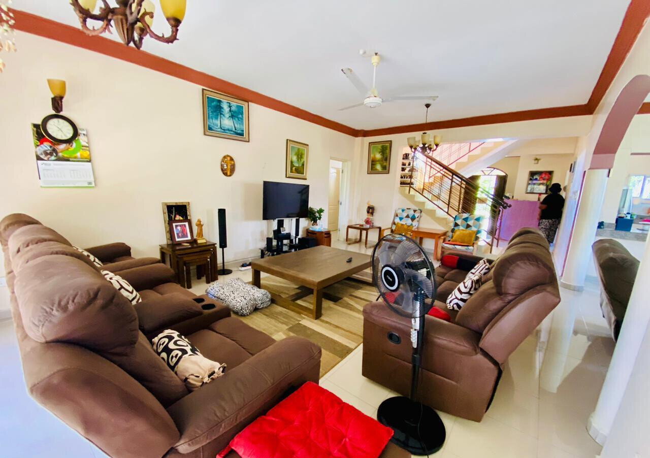 4-Bedroom Townhouse in a 4-Unit Compound on Links Road - Nyali