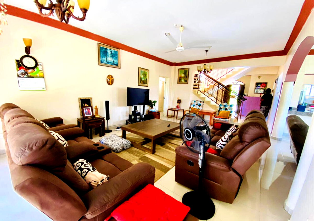 4-Bedroom Townhouse in a 4-Unit Compound on Links Road - Nyali