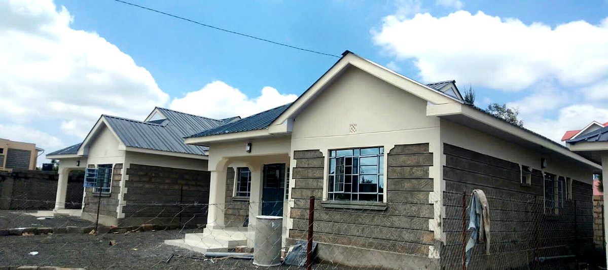 3BR All-Ensuite Townhouse with DSQ & Private Garden - Nkoroi