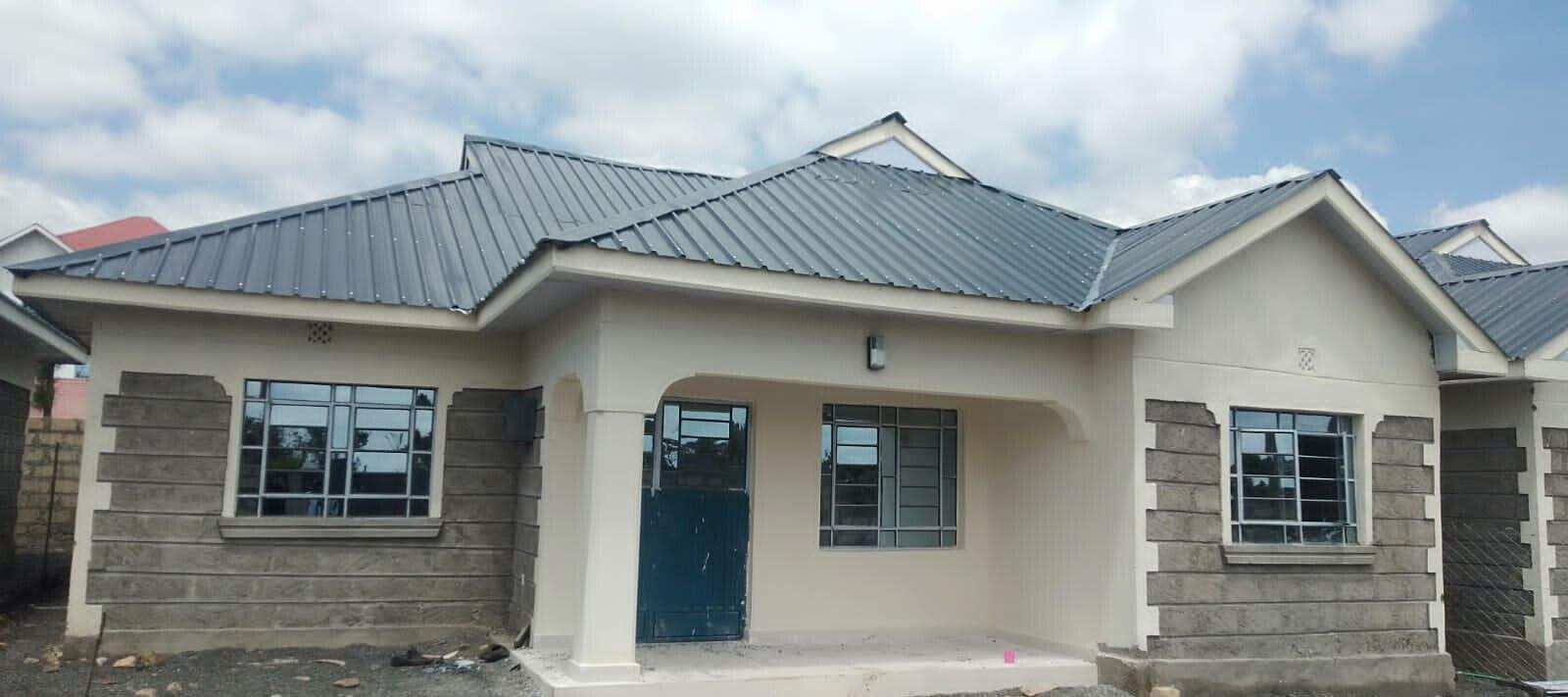 3BR All-Ensuite Townhouse with DSQ & Private Garden - Nkoroi