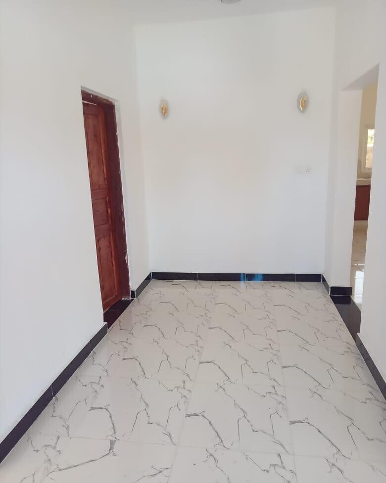 3BR All-Ensuite Villa with Pool, 1-Min Walk to Watamu Beach