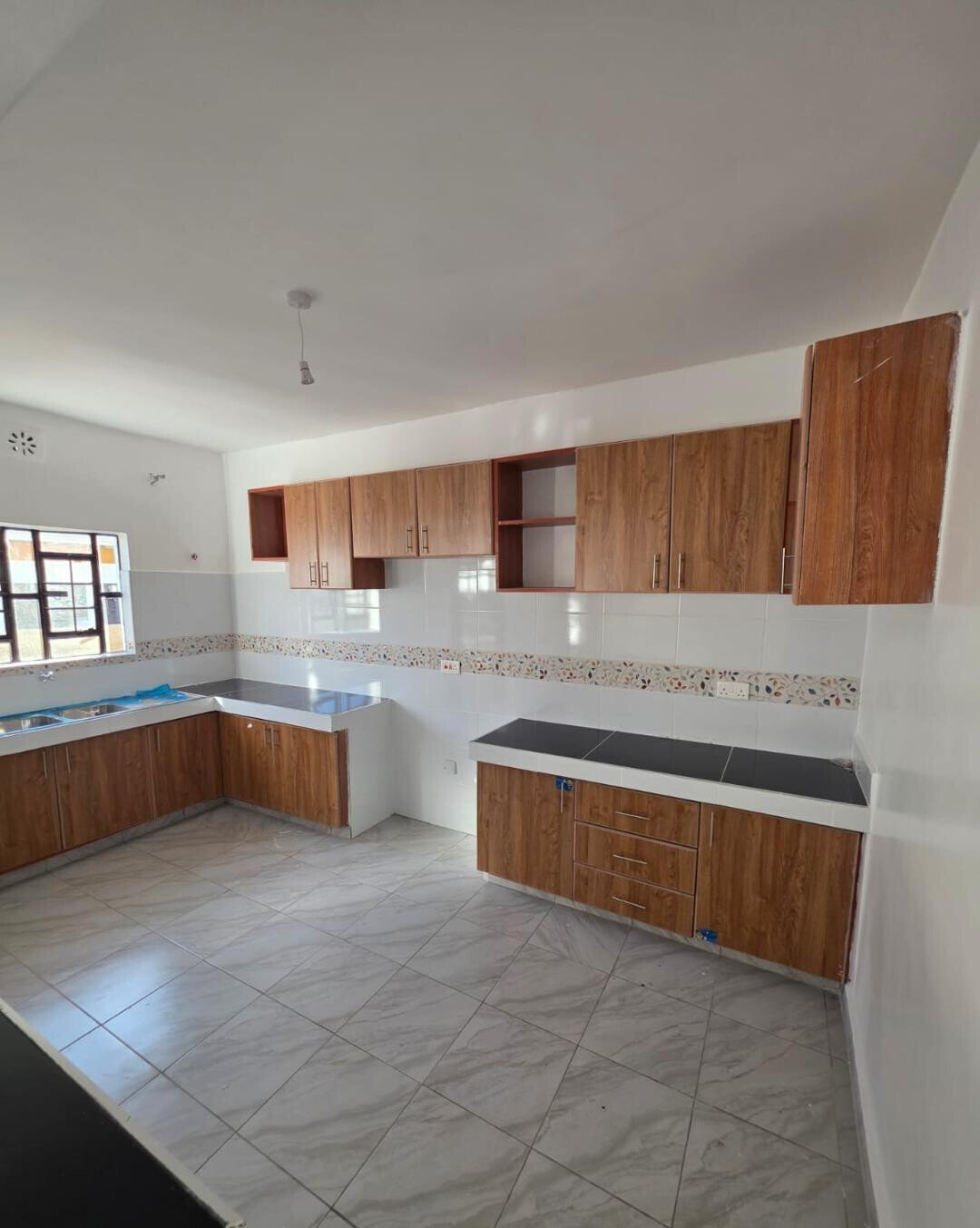 4BR Bungalow with Garden for KSh 45K