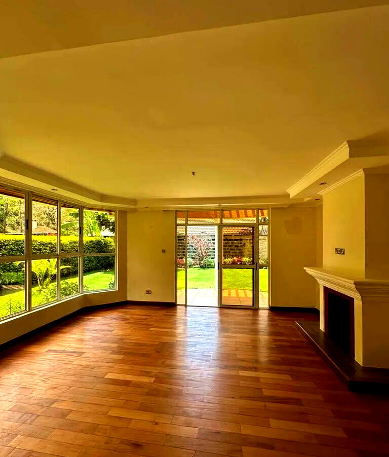 3-Level 5-Ensuite Townhouse with Jacuzzi & Gym - Lavington